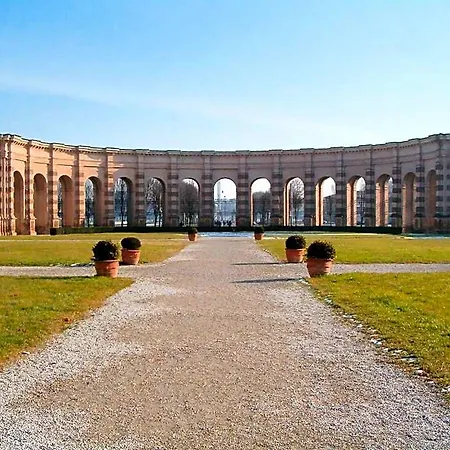 Terminus 3* Villastrada (Lombardy)