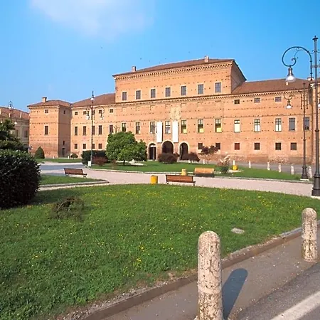 Terminus Villastrada (Lombardy)