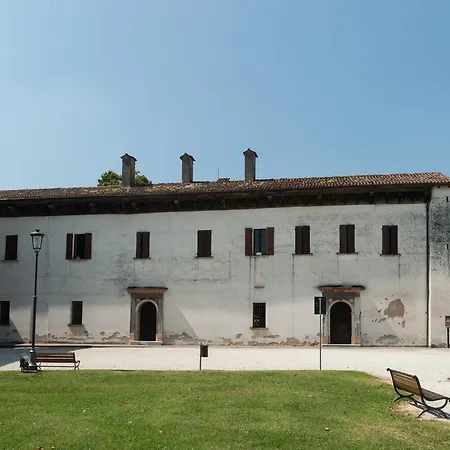 Terminus Bed & Breakfast Villastrada (Lombardy)